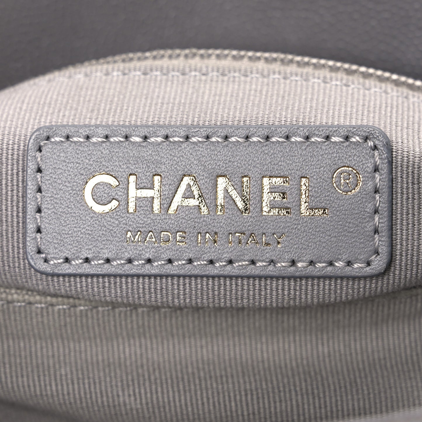 Caviar Quilted Mini Bracelet On Chain Flap Grey