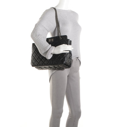 Chanel Aged Calfskin Reissue 2.55 Tote Black 2 of 7