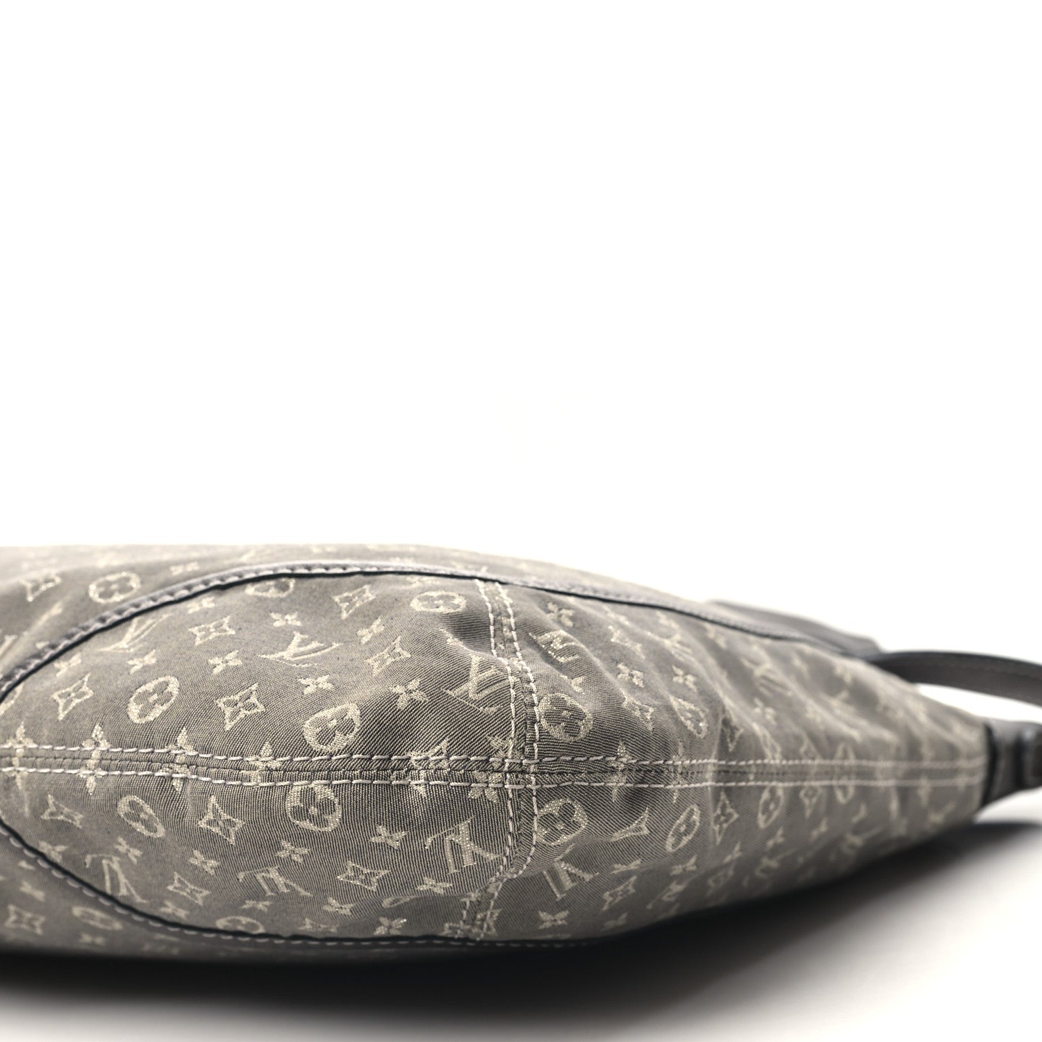 Louis Vuitton Mini Lin Monogram Besace Angele Platine 9 of 10