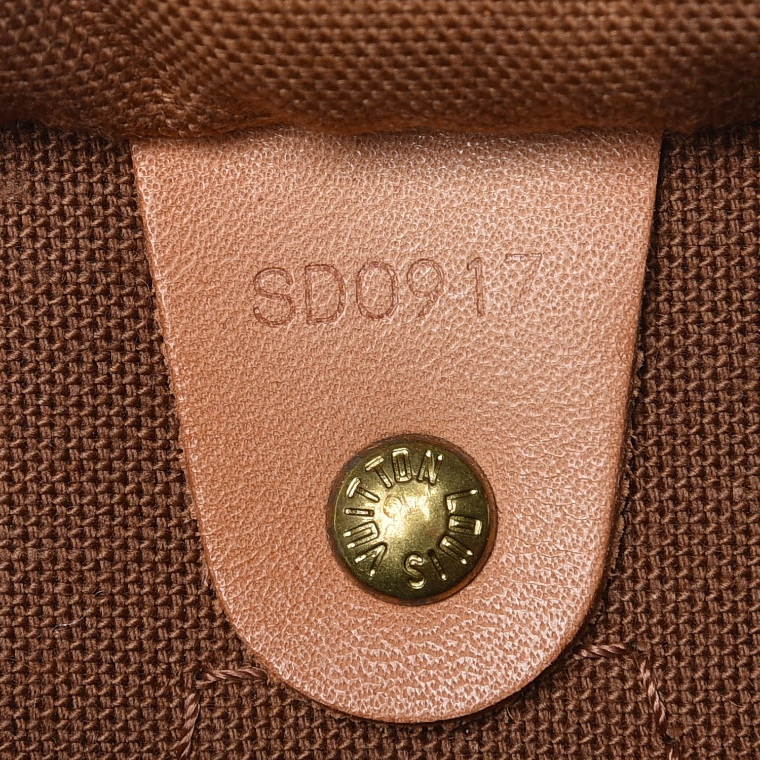 Louis Vuitton Monogram Speedy 40 7 of 17