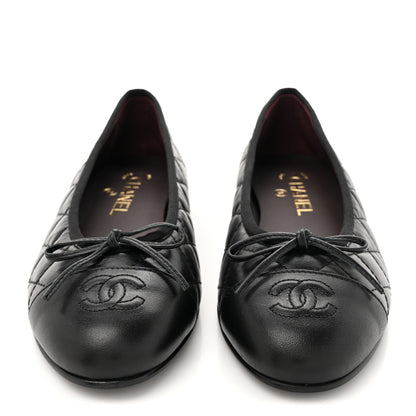 Chanel Aged Calfskin Quilted CC Cap Toe Ballerina Flats 38.5 Black 3 of 10