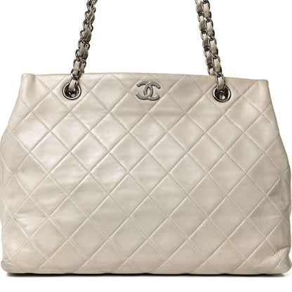 Chanel Lambskin Quilted CC Tote Grey 7 of 10