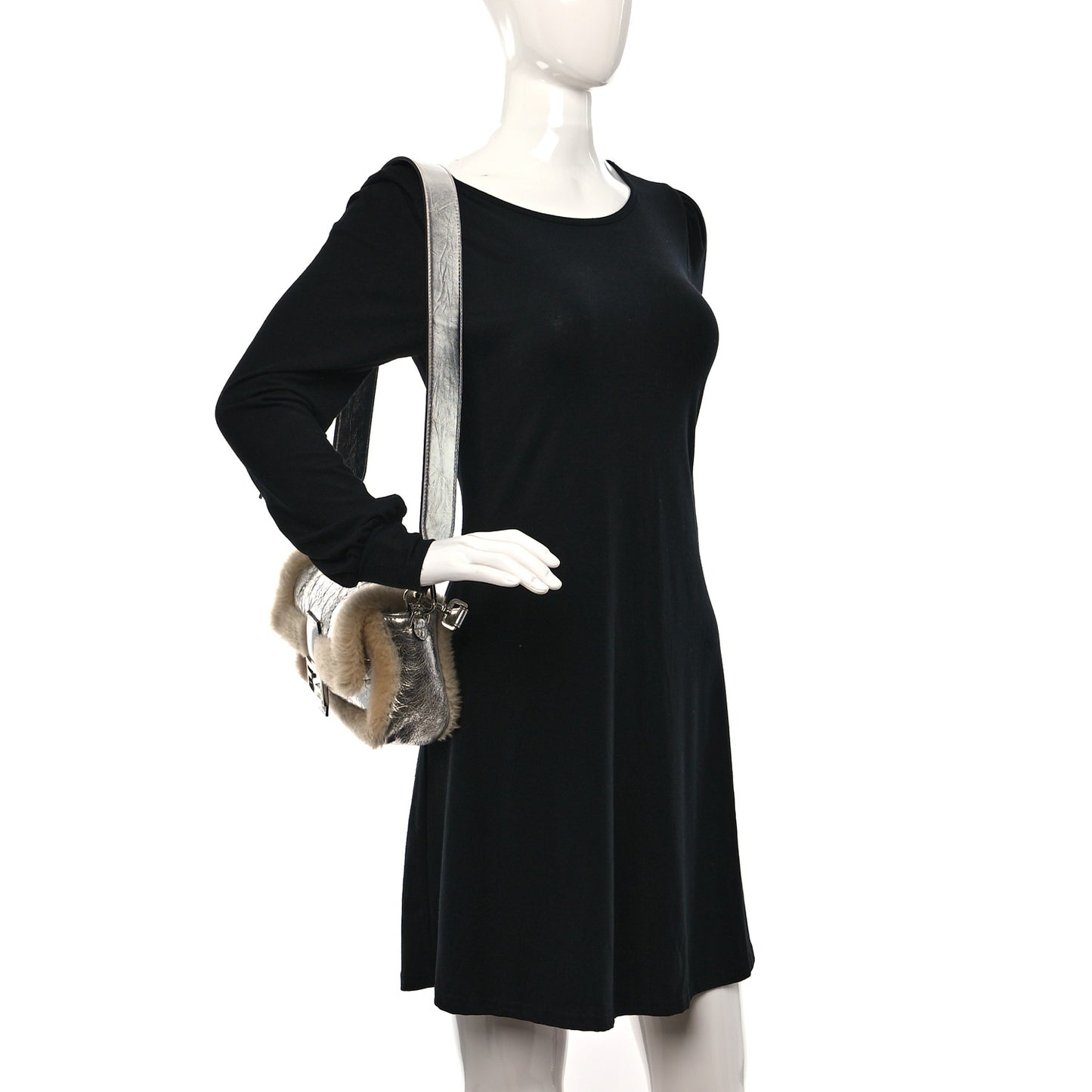 Craquele Lambskin Sheepskin Fur Baguette Argento