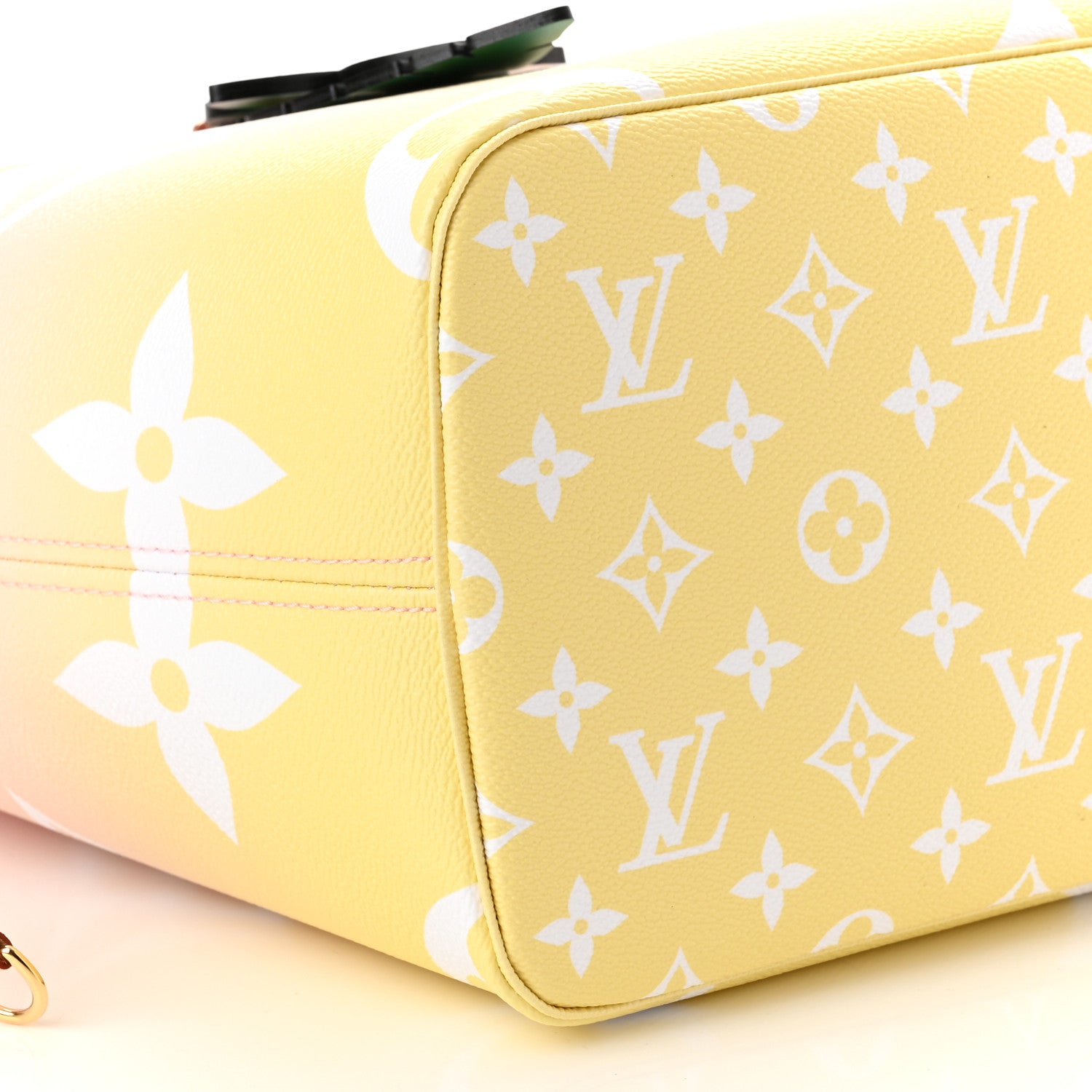 Louis Vuitton Monogram Giant By The Pool Neverfull MM Light Pink 9 of 10