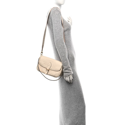 Louis Vuitton Empreinte Monogram Giant Diane Cream 2 of 9