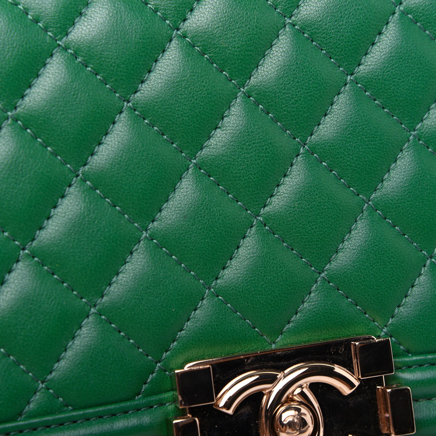 Lambskin Quilted Medium Boy Flap Green
