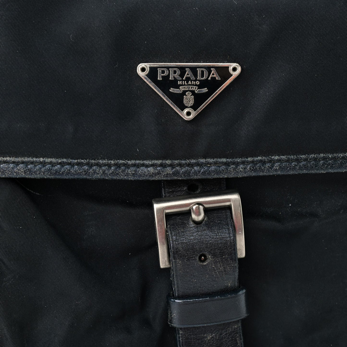 Nylon Vela Sport Messenger Bag Black