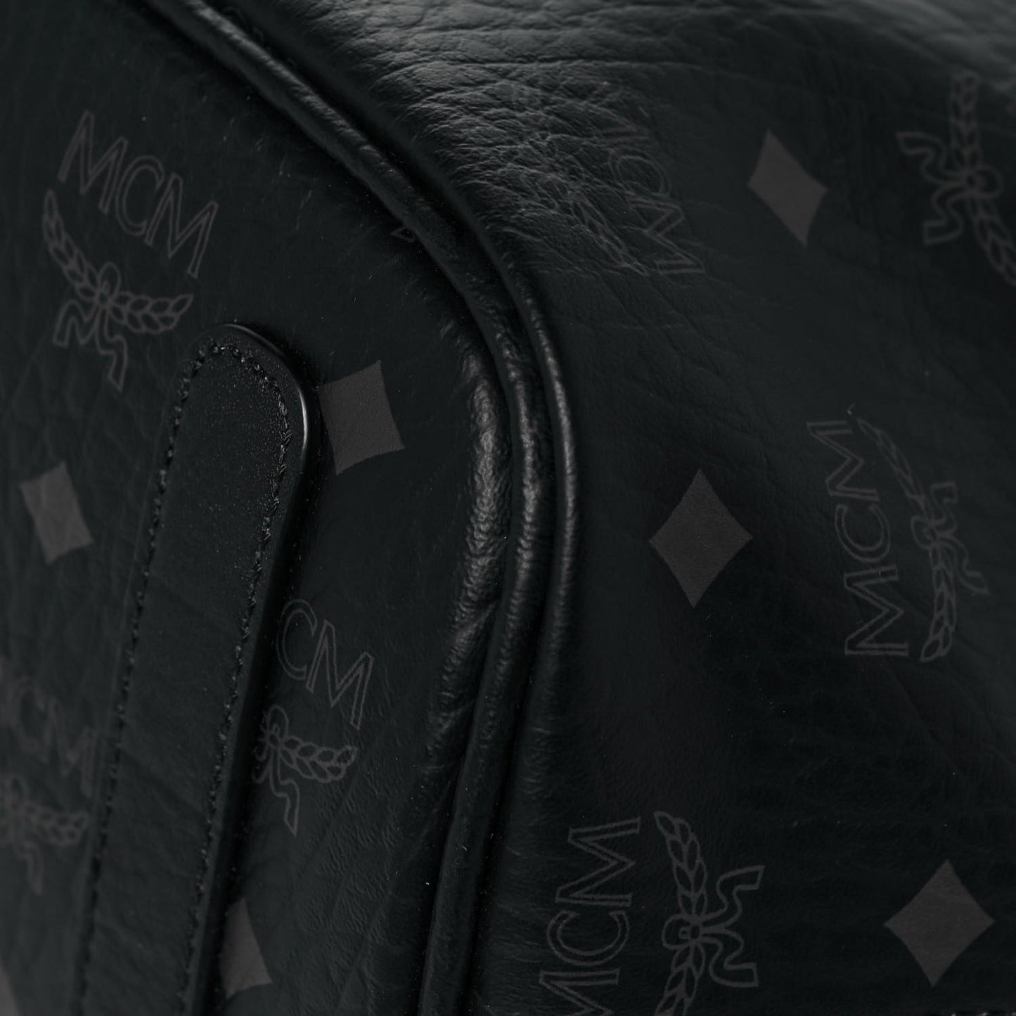 Visetos Medium Liz Reversible Shopper Tote Black