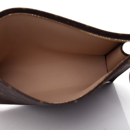 Louis Vuitton Monogram Toiletry Pouch 26 5 of 7