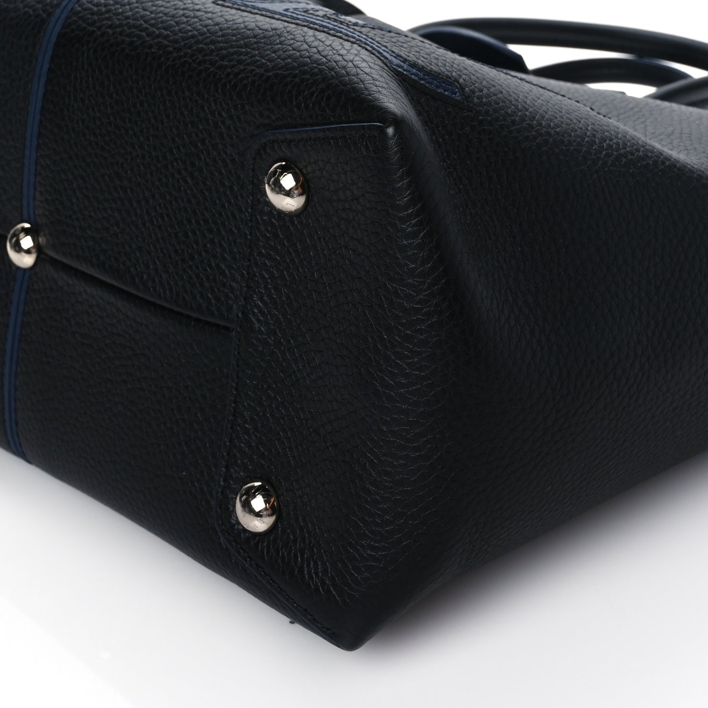 Taurillon Pernelle Black