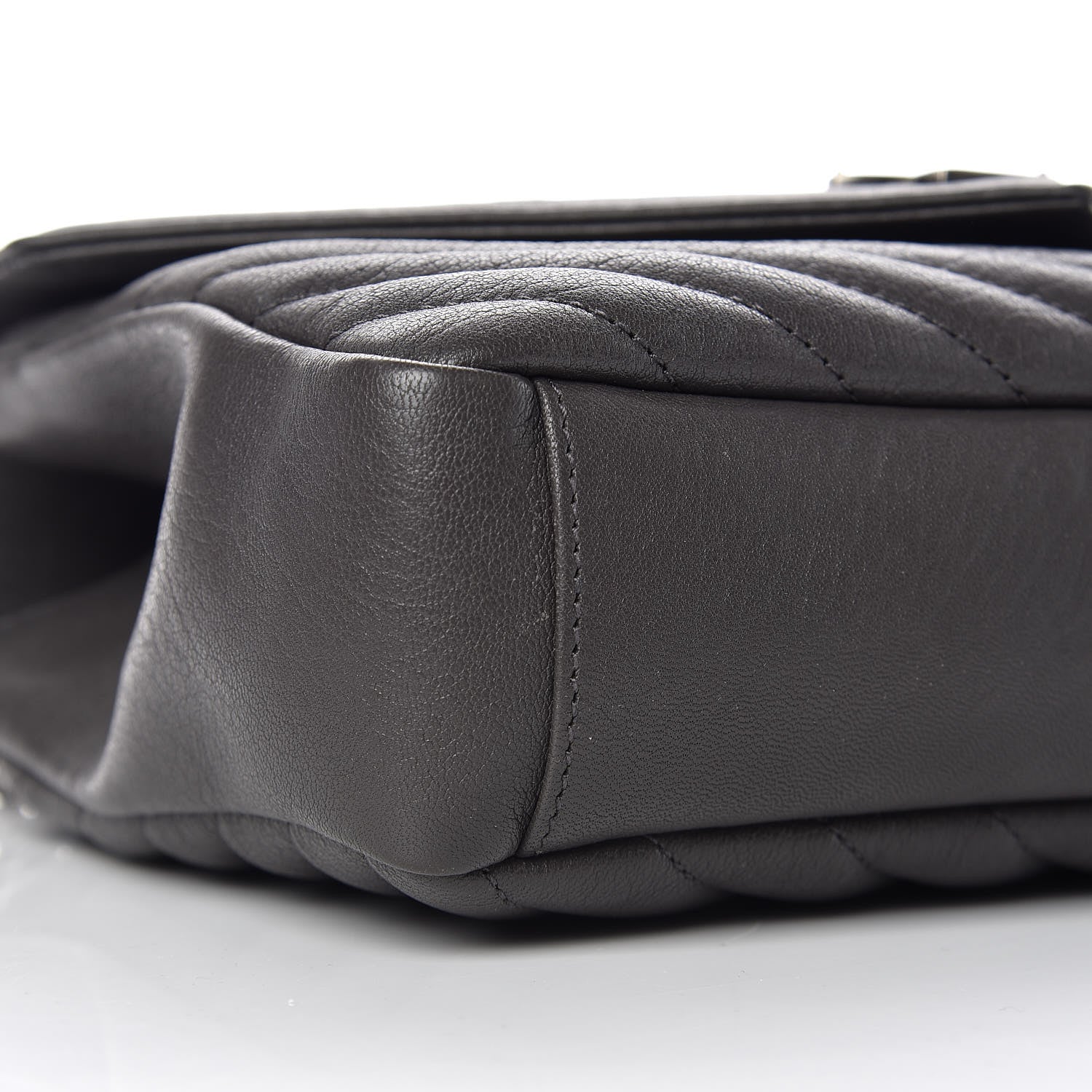 Saint Laurent Sheepskin Matelasse Chevron Monogram Medium College Bag Light Coal 9 of 10