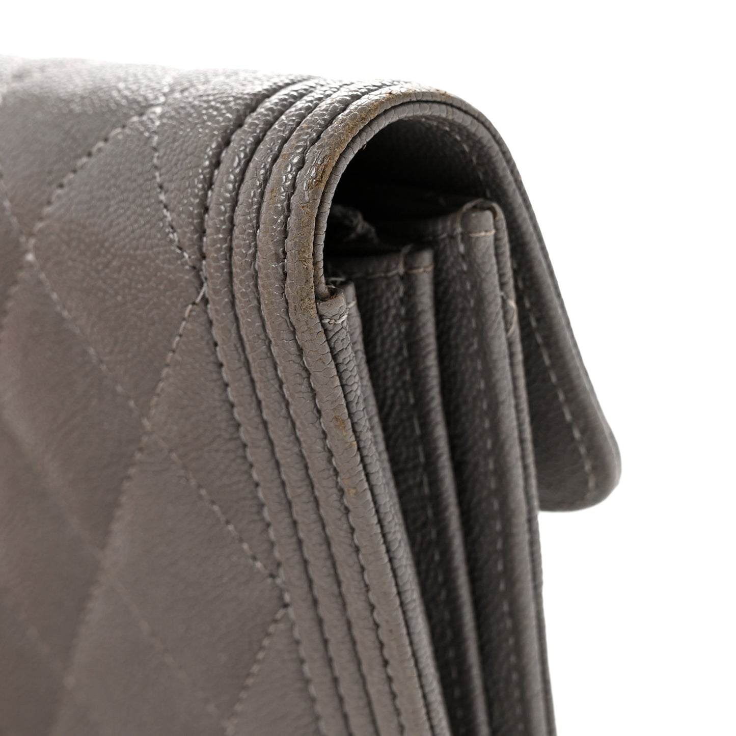 Caviar Quilted Medium Boy Flap Wallet Grey