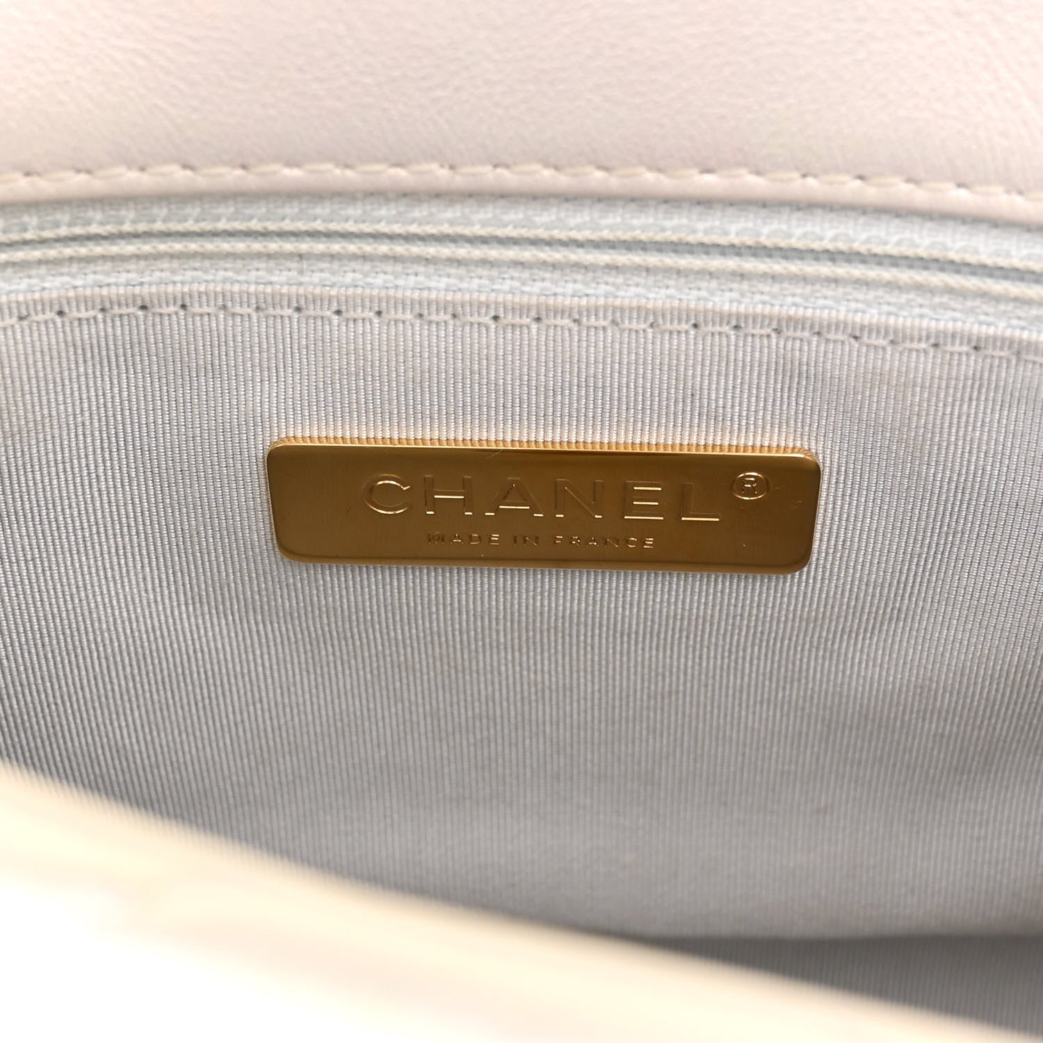 Chanel Iridescent Calfskin Quilted Medium Chanel 19 Flap White 6 of 11