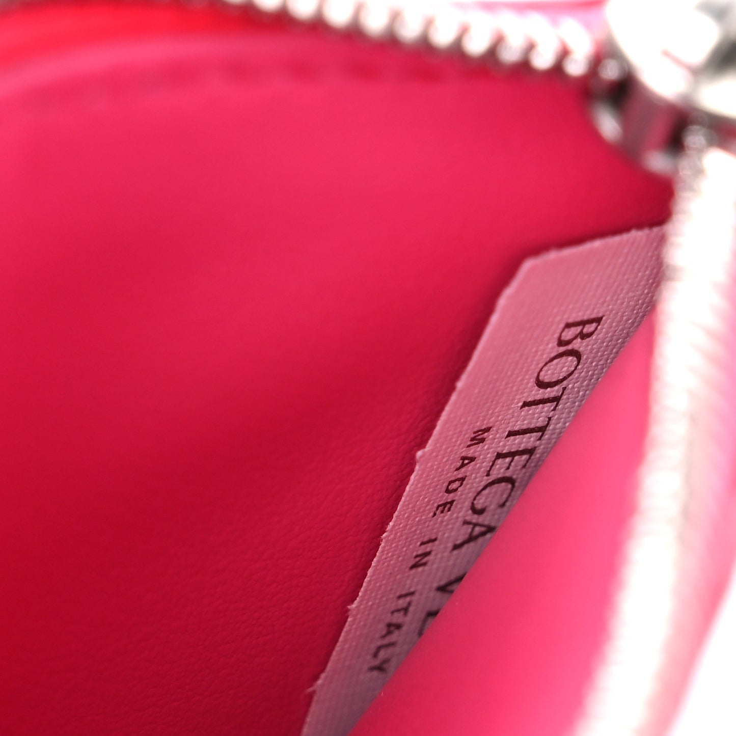 Nappa Maxi Intreccio Zipped Card Case Pink