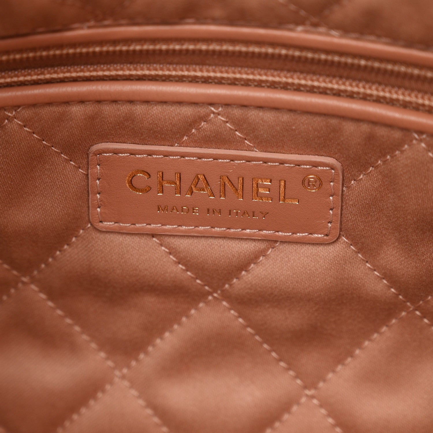 Chanel Metallic Calfskin Quilted Chanel 22 Copper 1896087