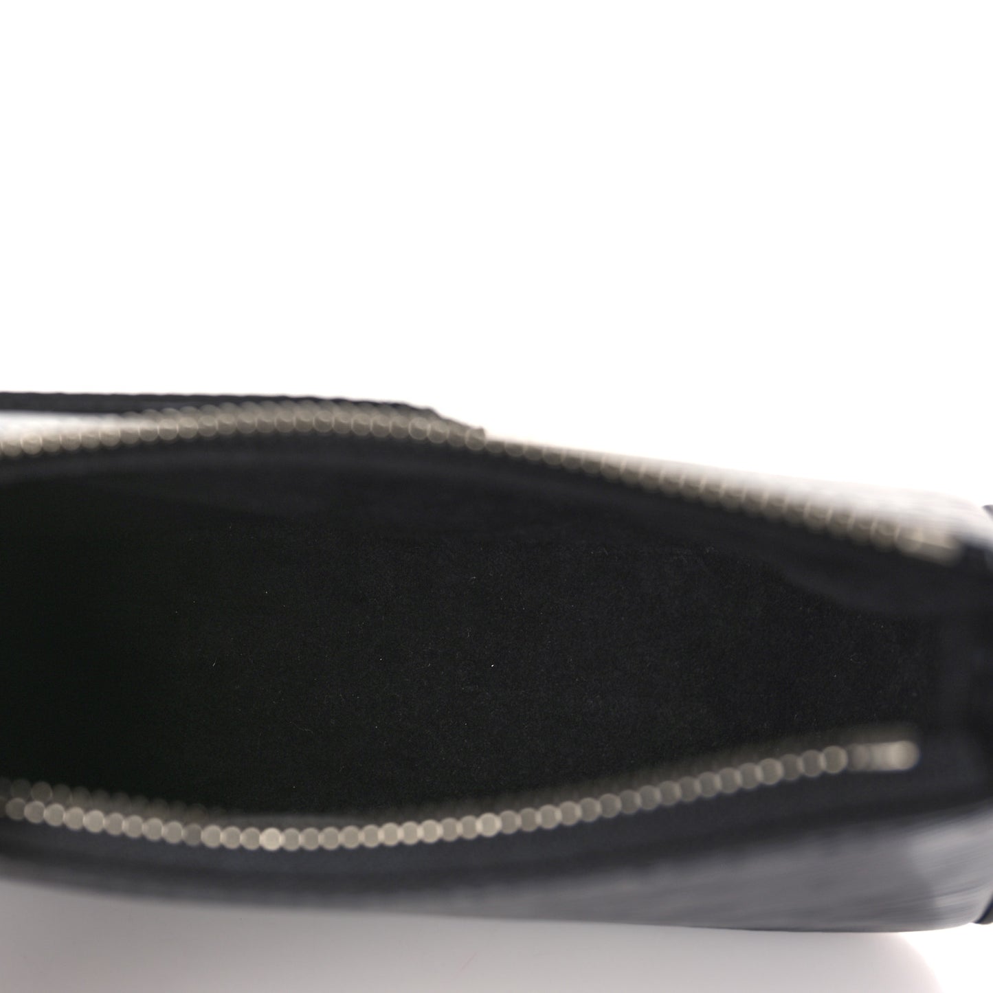 LV X YK Epi Marelle Black White