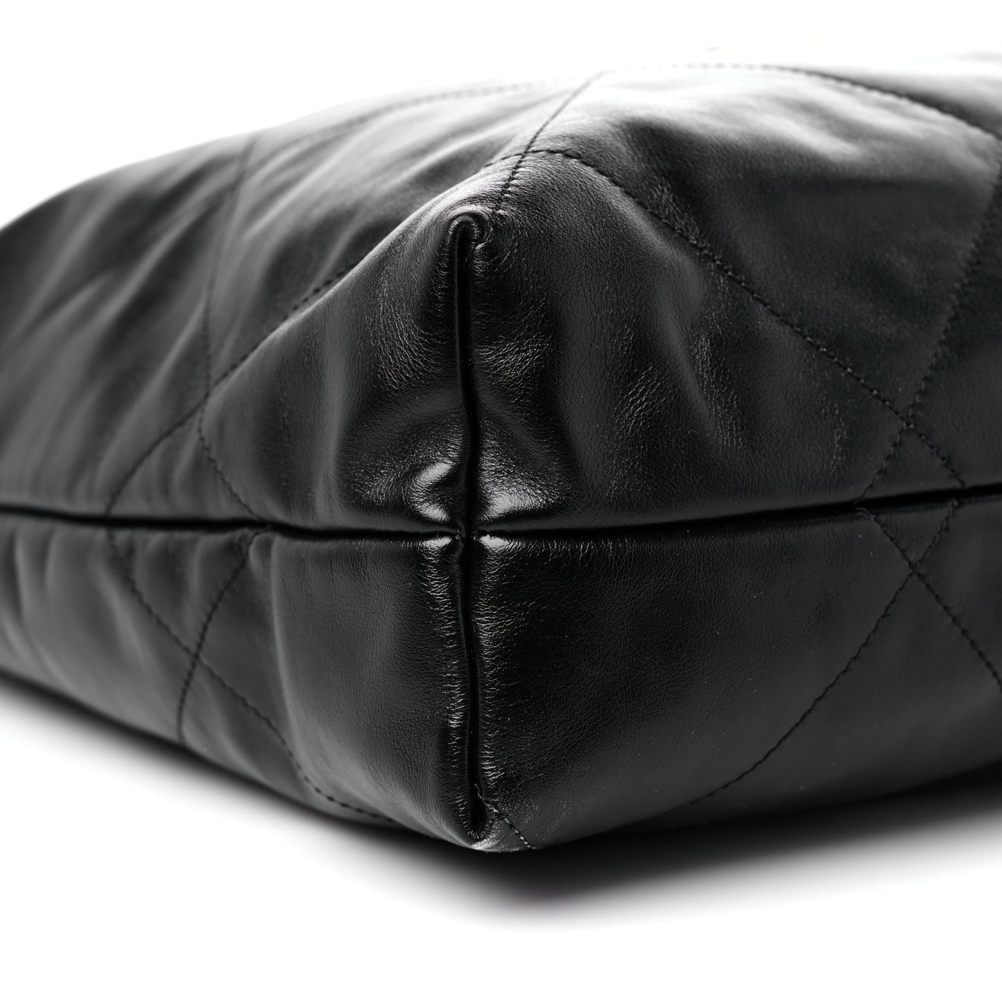 Shiny Calfskin Quilted Large Chanel 22 Black