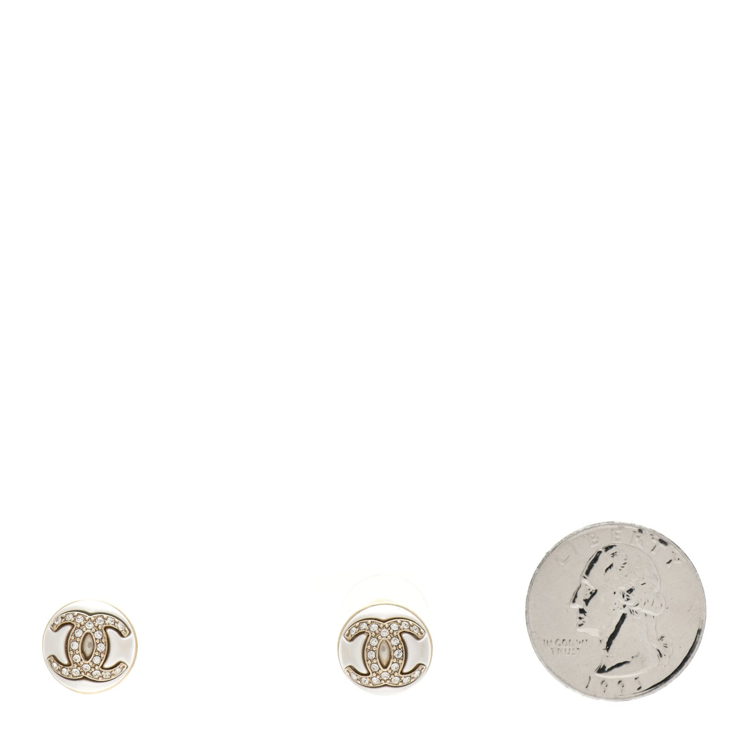 Pearl Crystal Metal CC Round Earrings Gold