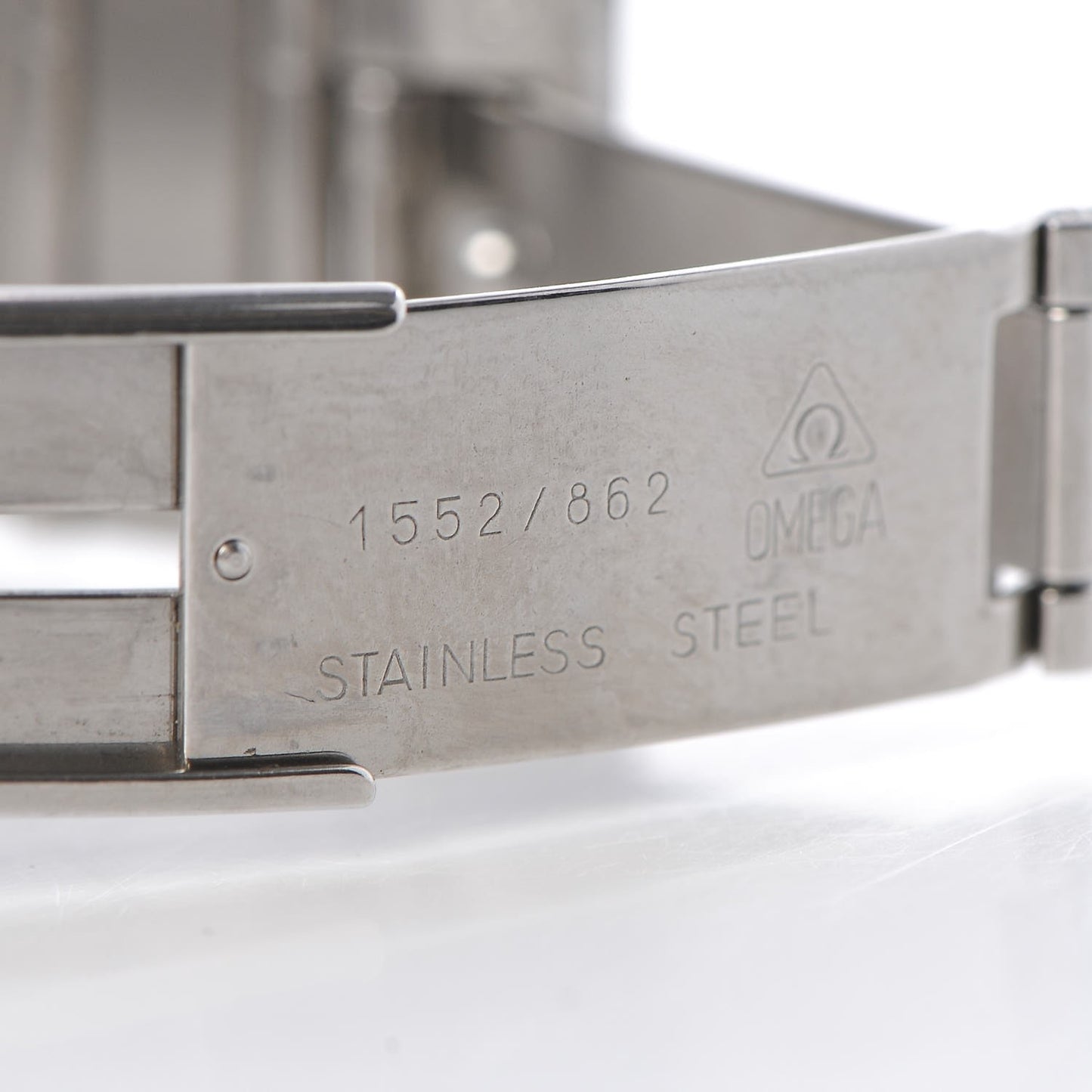 Stainless Steel 33mm Constellation Quartz Watch White 1512.30
