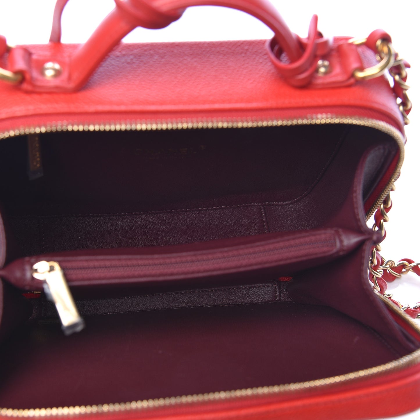 Caviar Quilted Medium CC Filigree Vanity Case Red