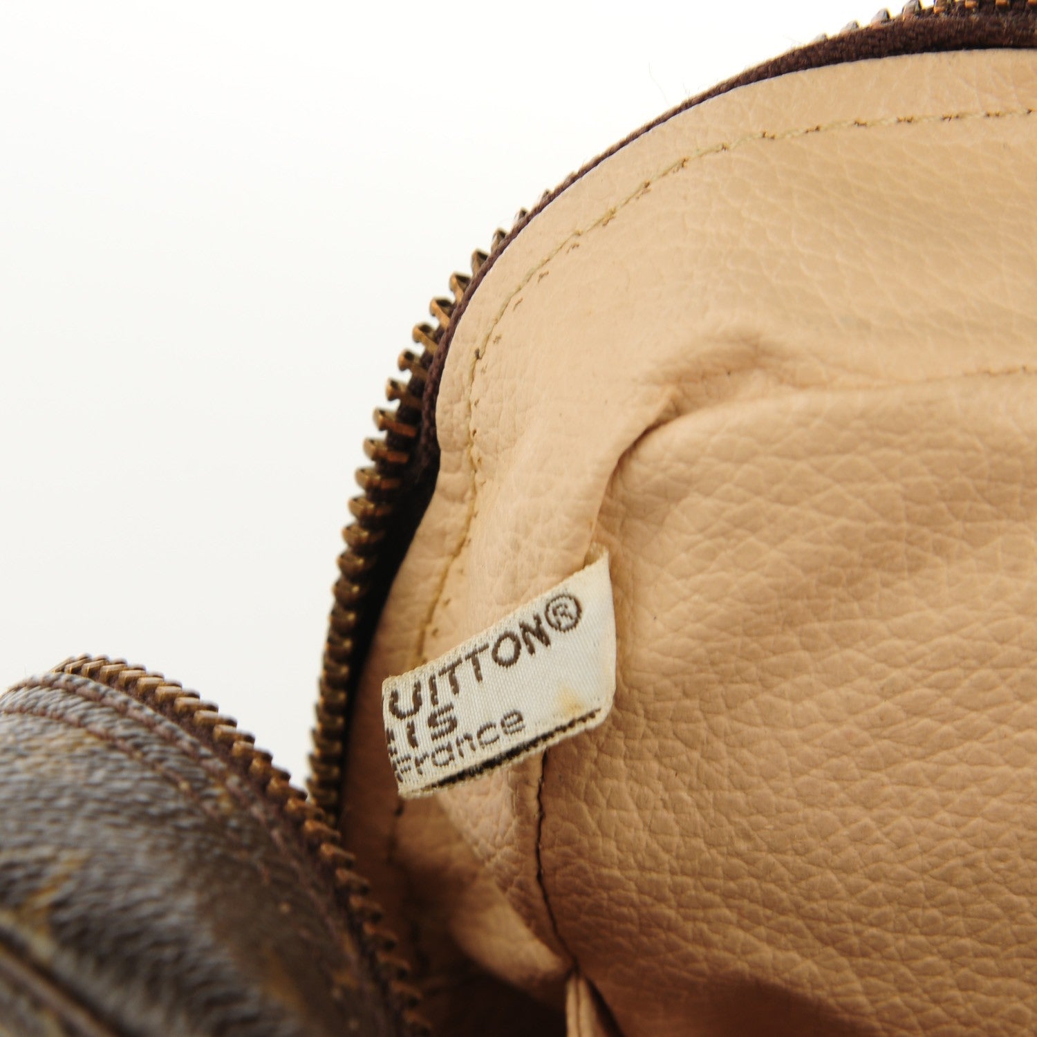 Louis Vuitton Monogram Trousse Toilette 28 7 of 8