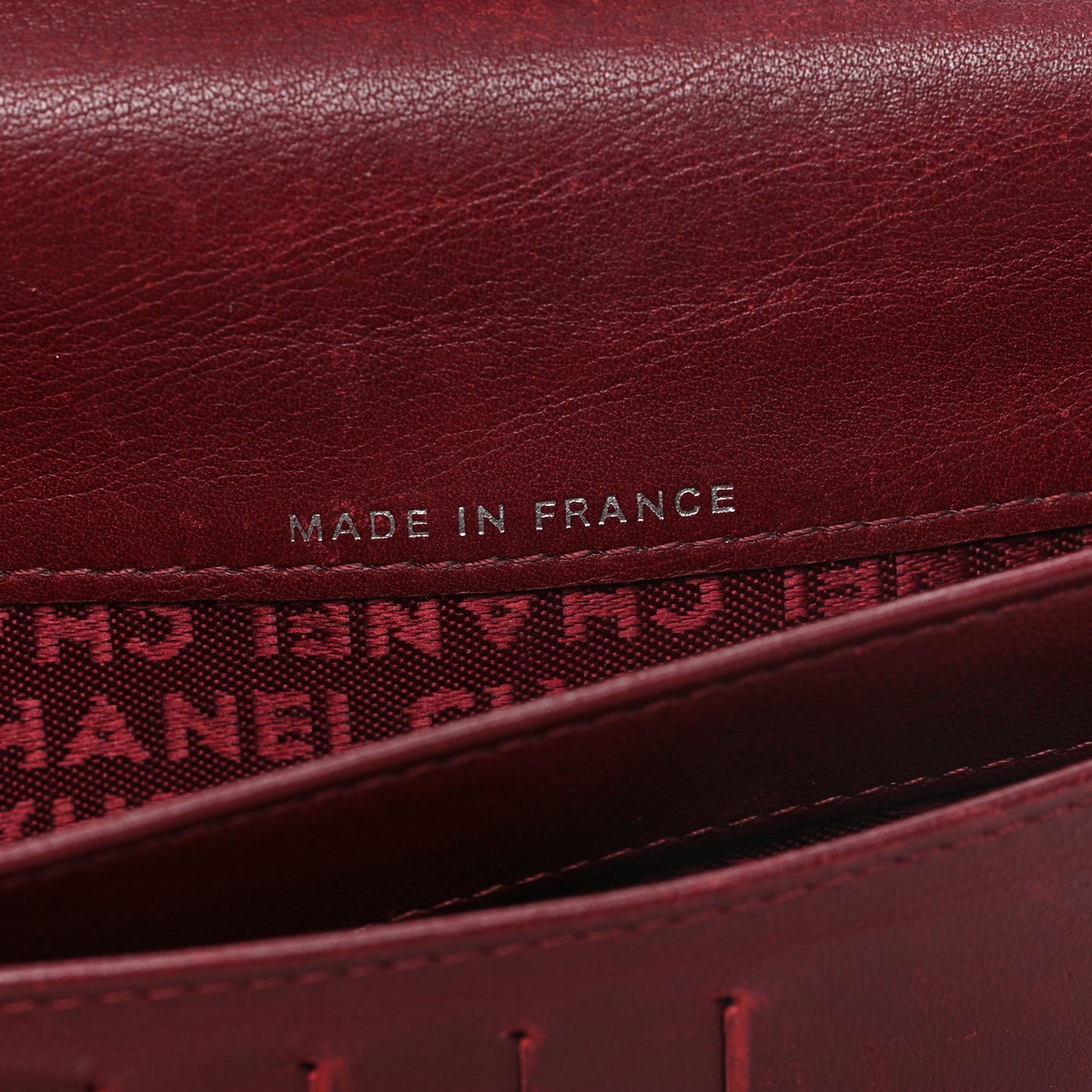 Grained Patent CC Yen Wallet Burgundy