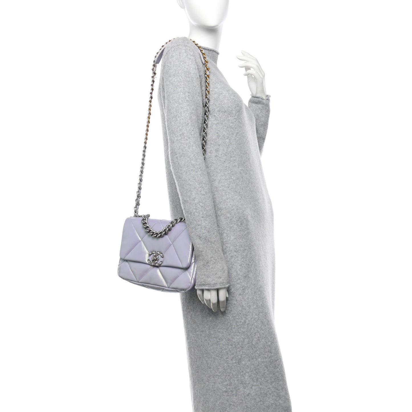 Iridescent Calfskin Quilted Medium Chanel 19 Flap Light Purple