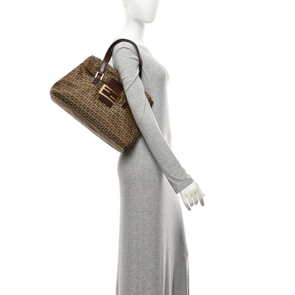Fendi Zucchino Vitello Shoulder Bag Mogano Panna Bruciato 2 of 10