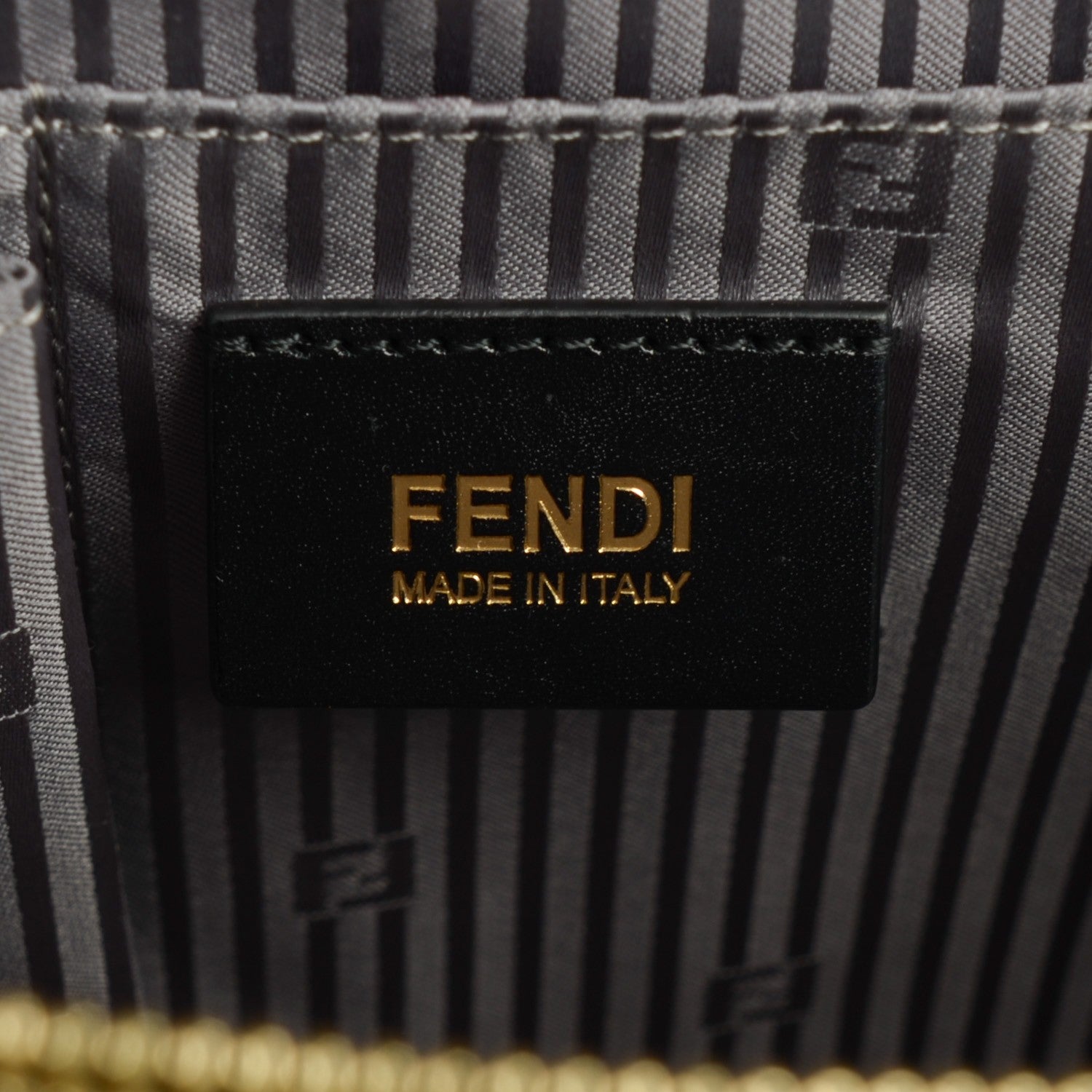 Fendi Vitello Elite Flamingo Regular 2Jours Tote Grigio Grigio Chiaro 8 of 11