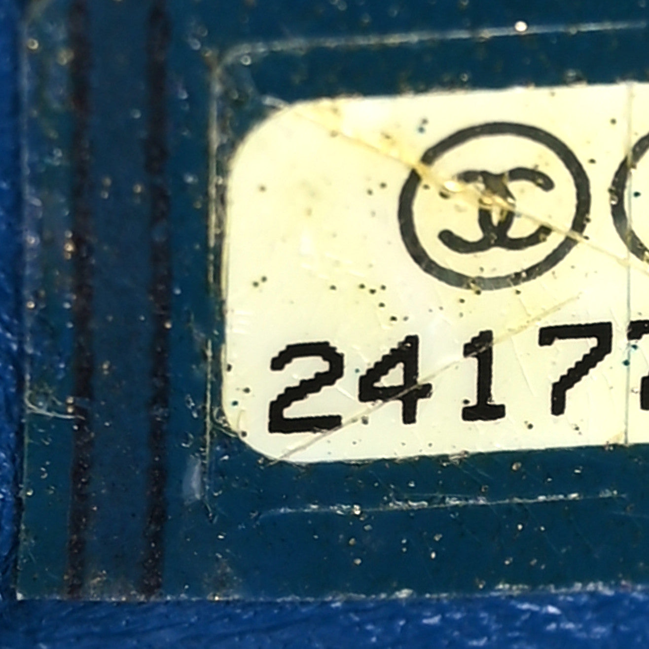 Lambskin Chevron Quilted New Medium Boy Flap Blue