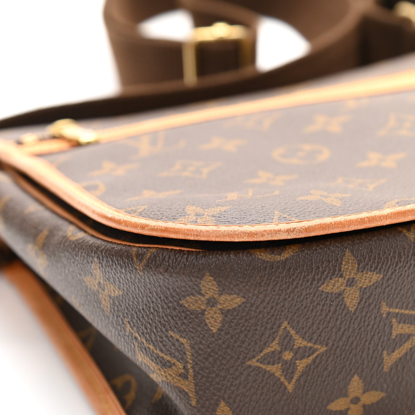 Monogram Bosphore PM Messenger