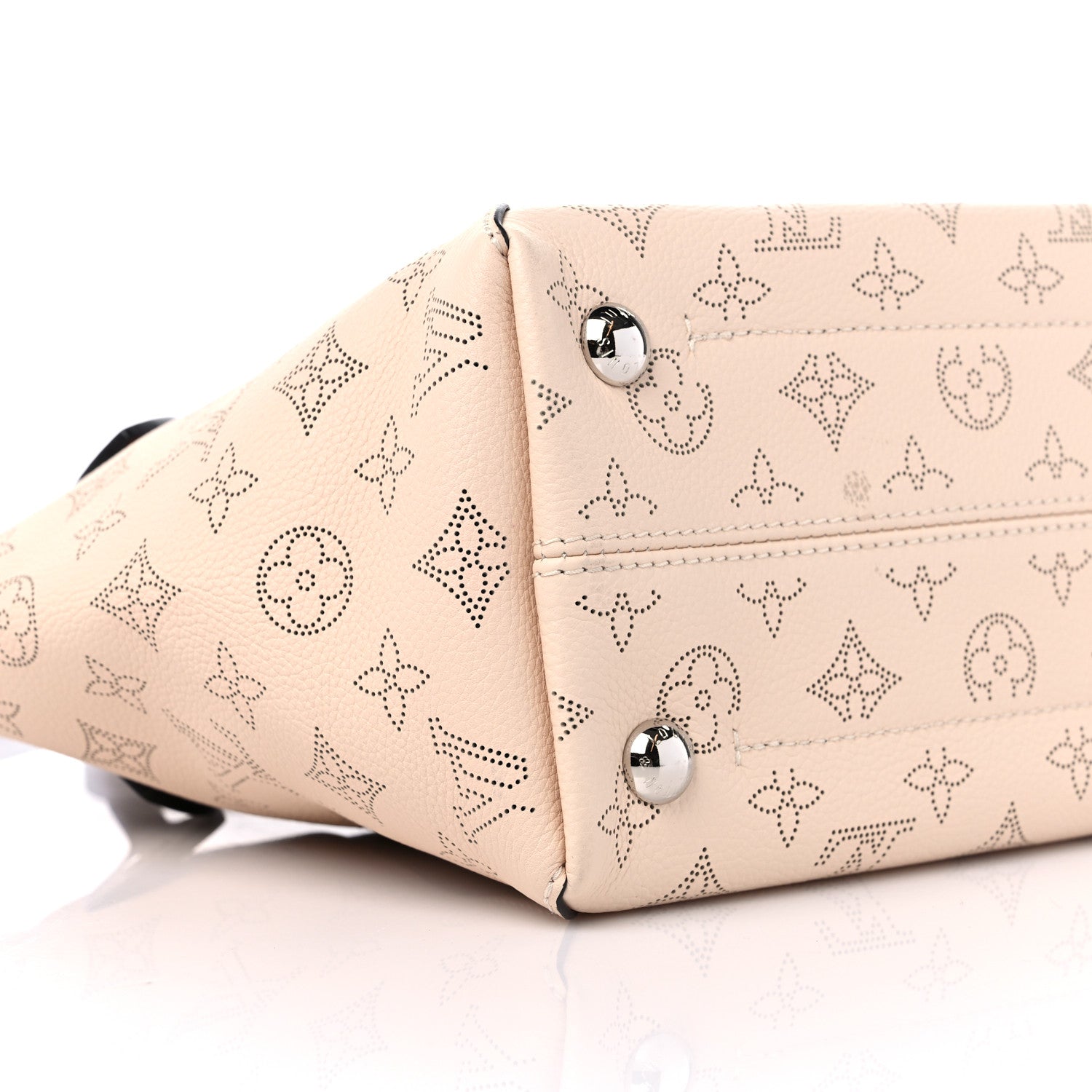 Louis Vuitton Mahina Hina PM Cream 8 of 10