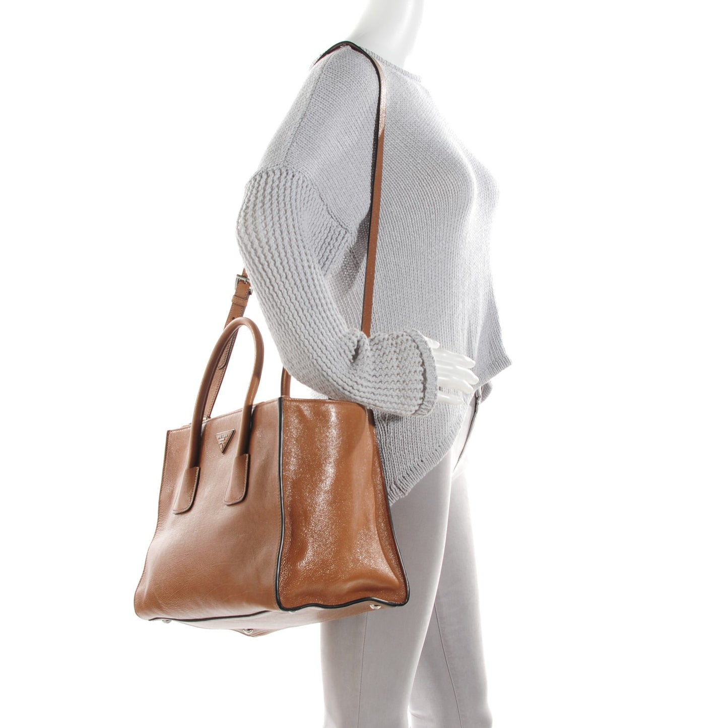 Glace Calf Twin Pocket Tote Cannella