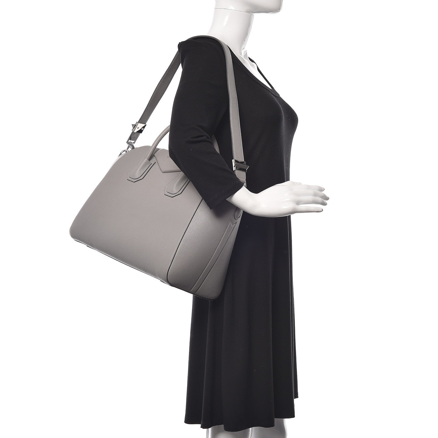 Givenchy Sugar Goatskin Medium Antigona Pearl Grey 1 of 10