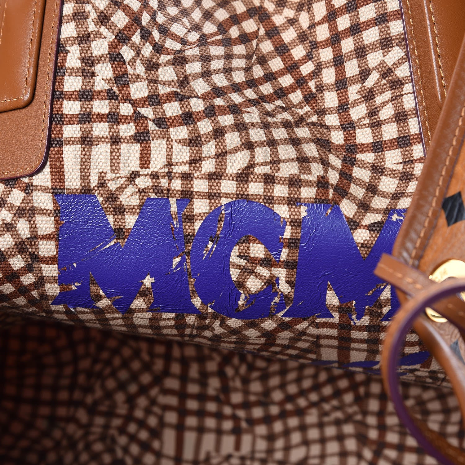 MCM Visetos Large Liz Reversible Shopper Tote Cognac 10 of 14
