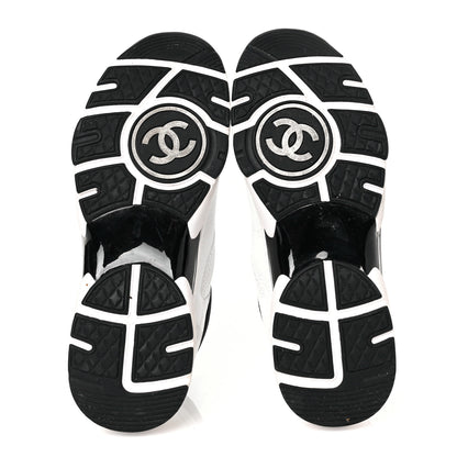 Chanel Mesh Suede Calfskin Grained Calfskin Womens CC Sneakers 39.5 White Black 5 of 8