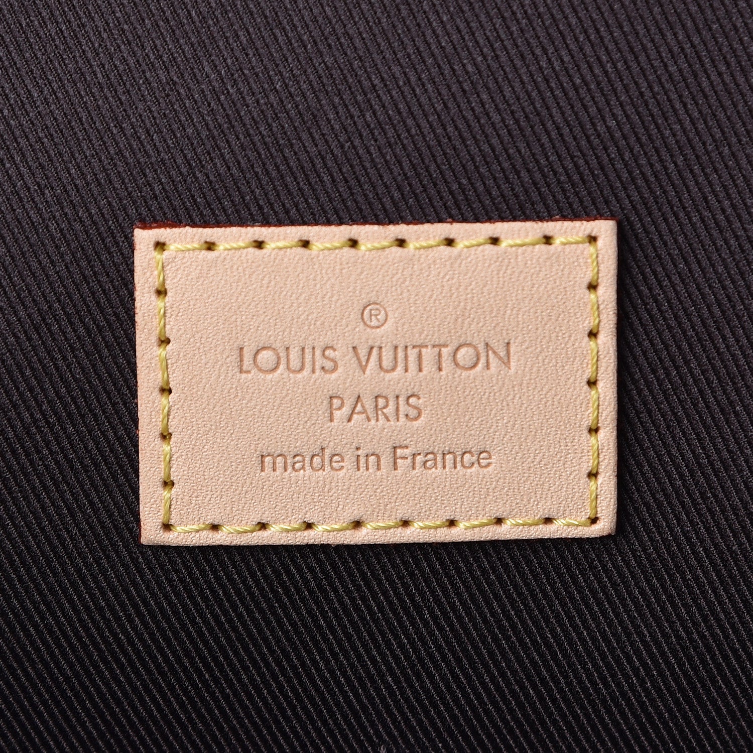 Louis Vuitton Monogram Cluny MM 6 of 9