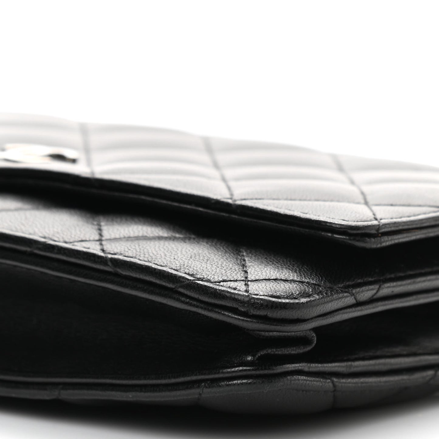 Lambskin Quilted Wallet On Chain WOC Black