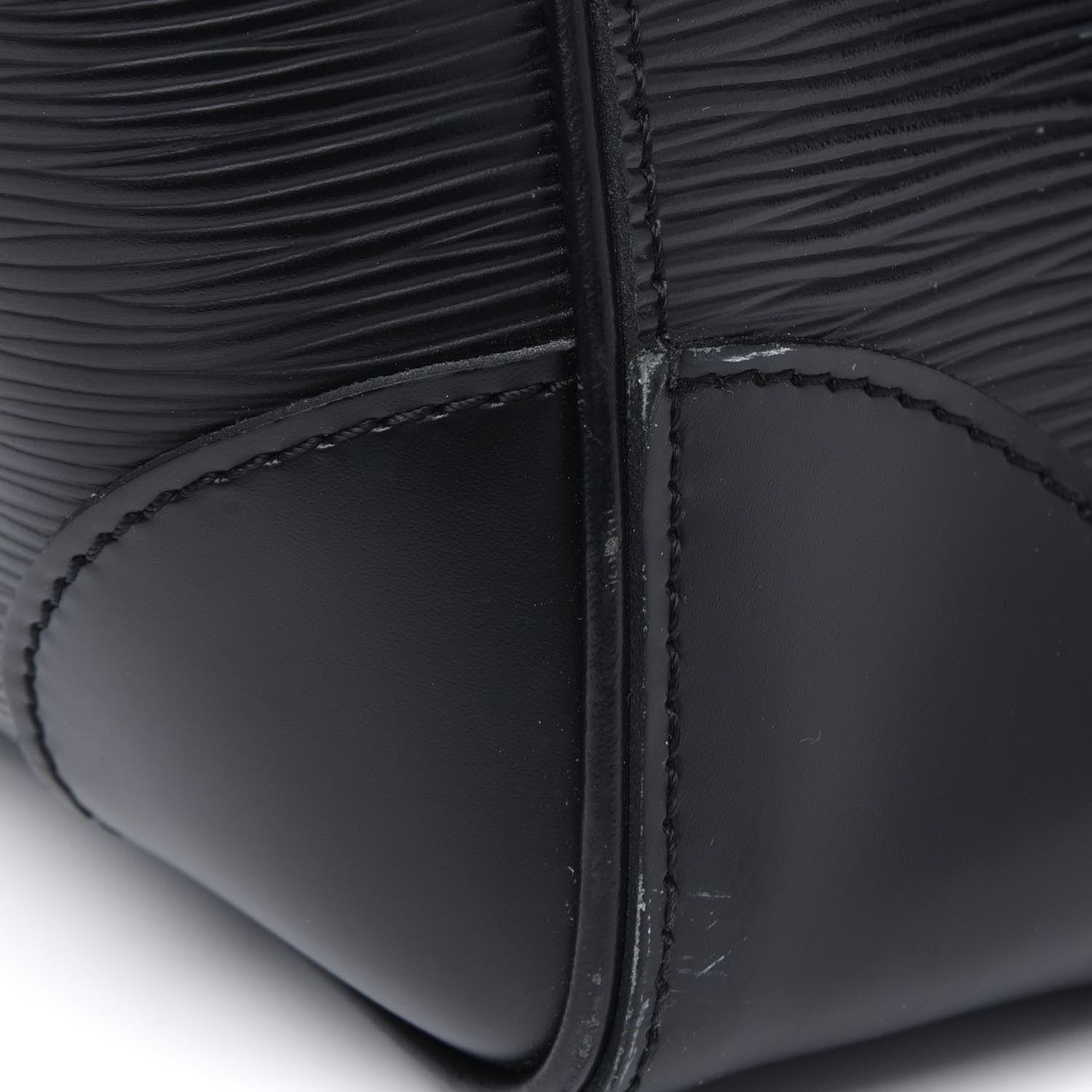 Louis Vuitton Epi Phenix PM Black 16 of 29