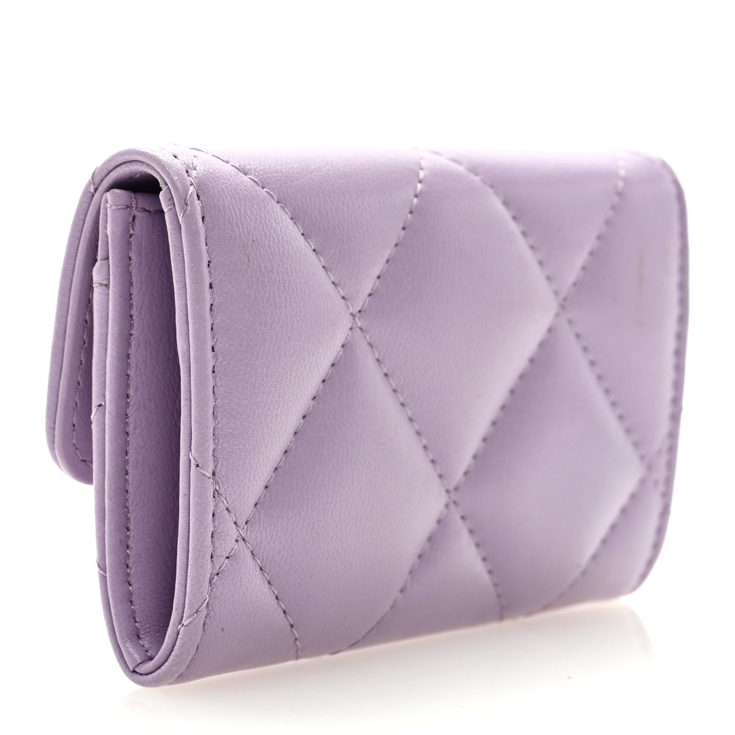 Shiny Goatskin Quilted Chanel 19 Flap Card Holder Light Purple