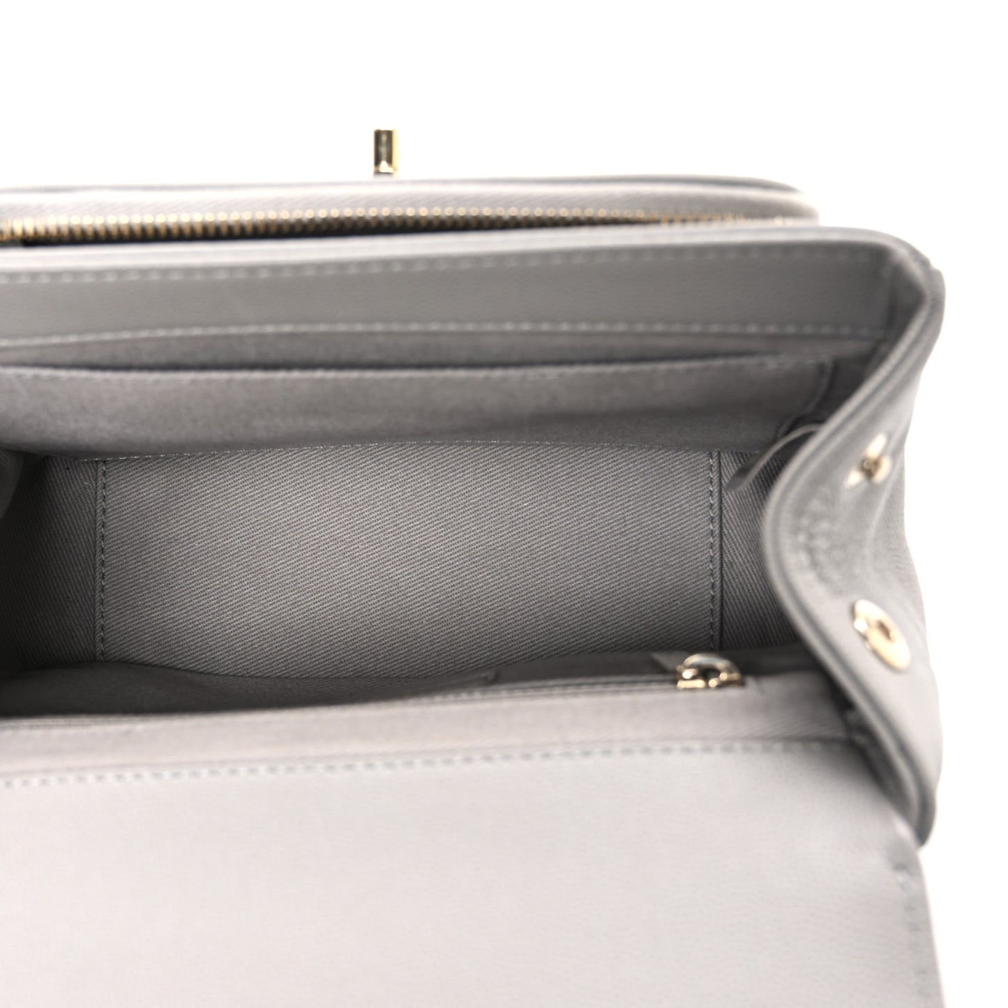 Caviar Quilted Small Business Affinity Flap Grey