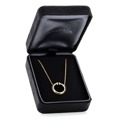 Tiffany 18K Yellow Gold Diamond Black Onyx 16mm T Circle Pendant Necklace 6 of 6