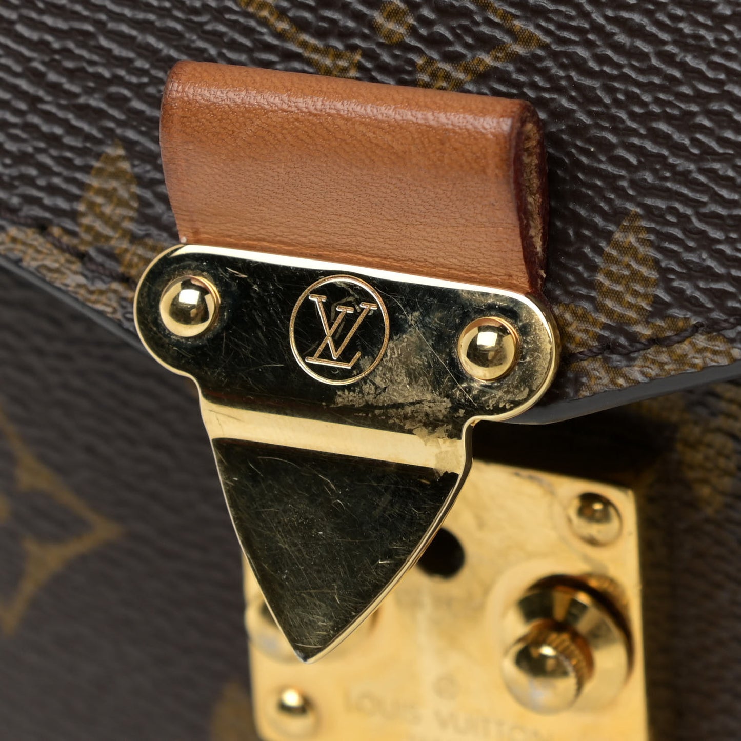 Monogram Pochette Metis
