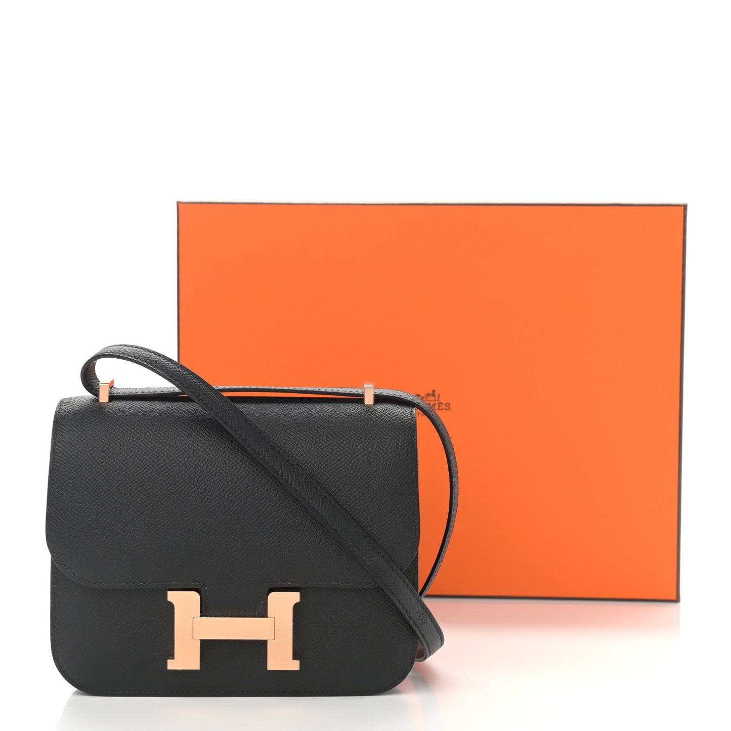 Epsom Constance 18 Black