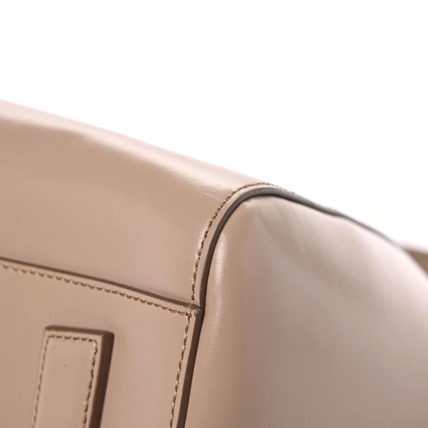 Givenchy Shiny Lord Calfskin Medium Antigona Dark Beige 6 of 17