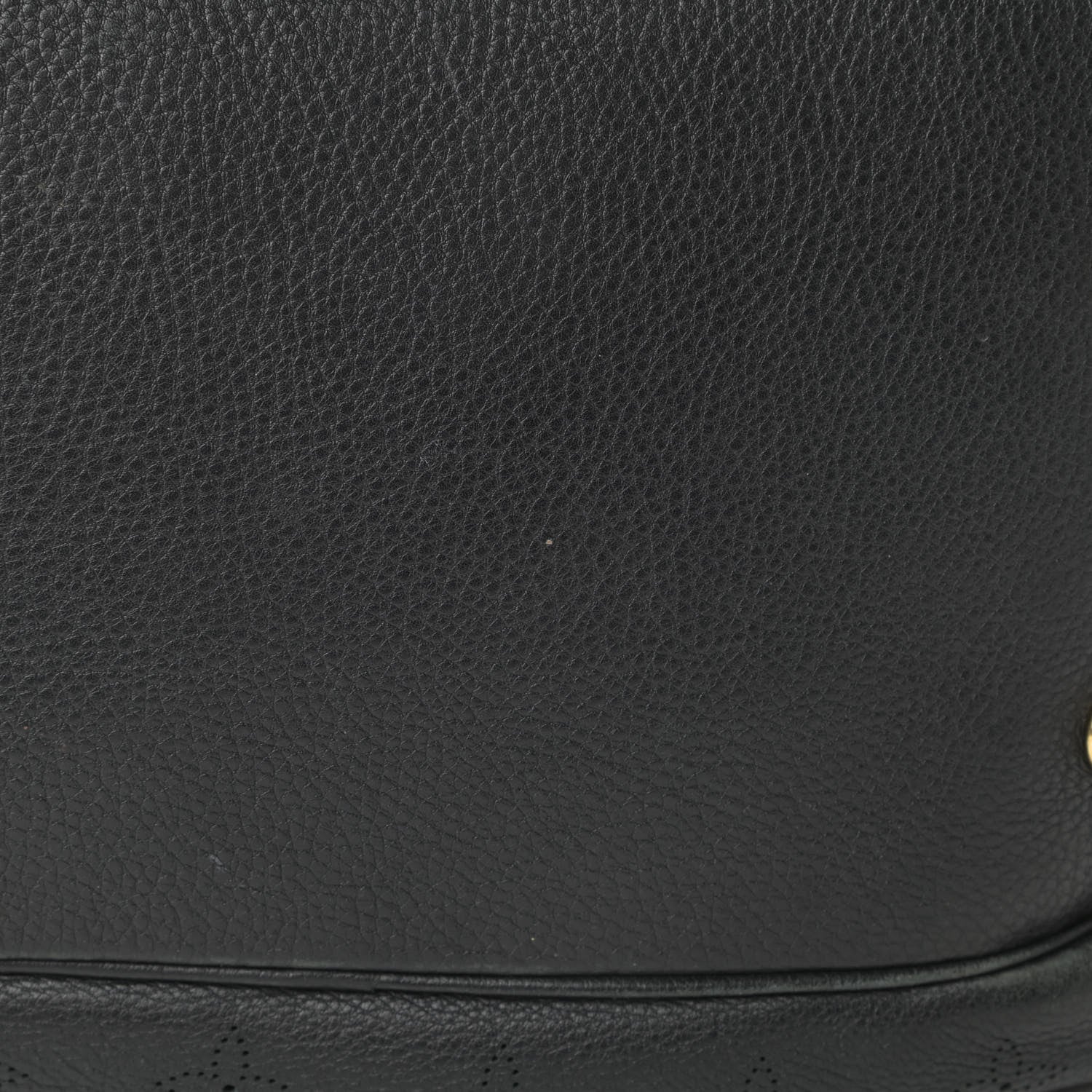 Louis Vuitton Mahina L Black 10 of 13