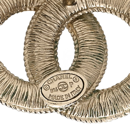 Chanel Pearl Textured CC Earrings Gold 4 of 4