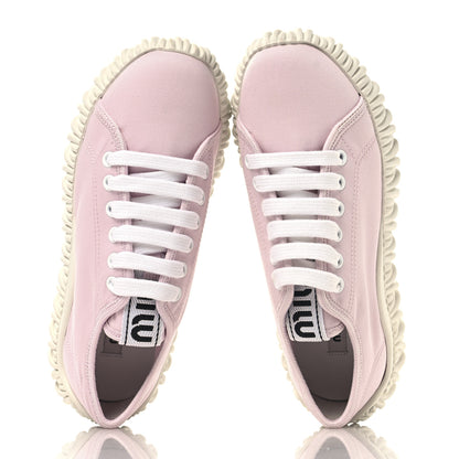 Miu Miu Gabardine Low Top Matelasse Sneakers 35.5 Alabastro 2 of 9