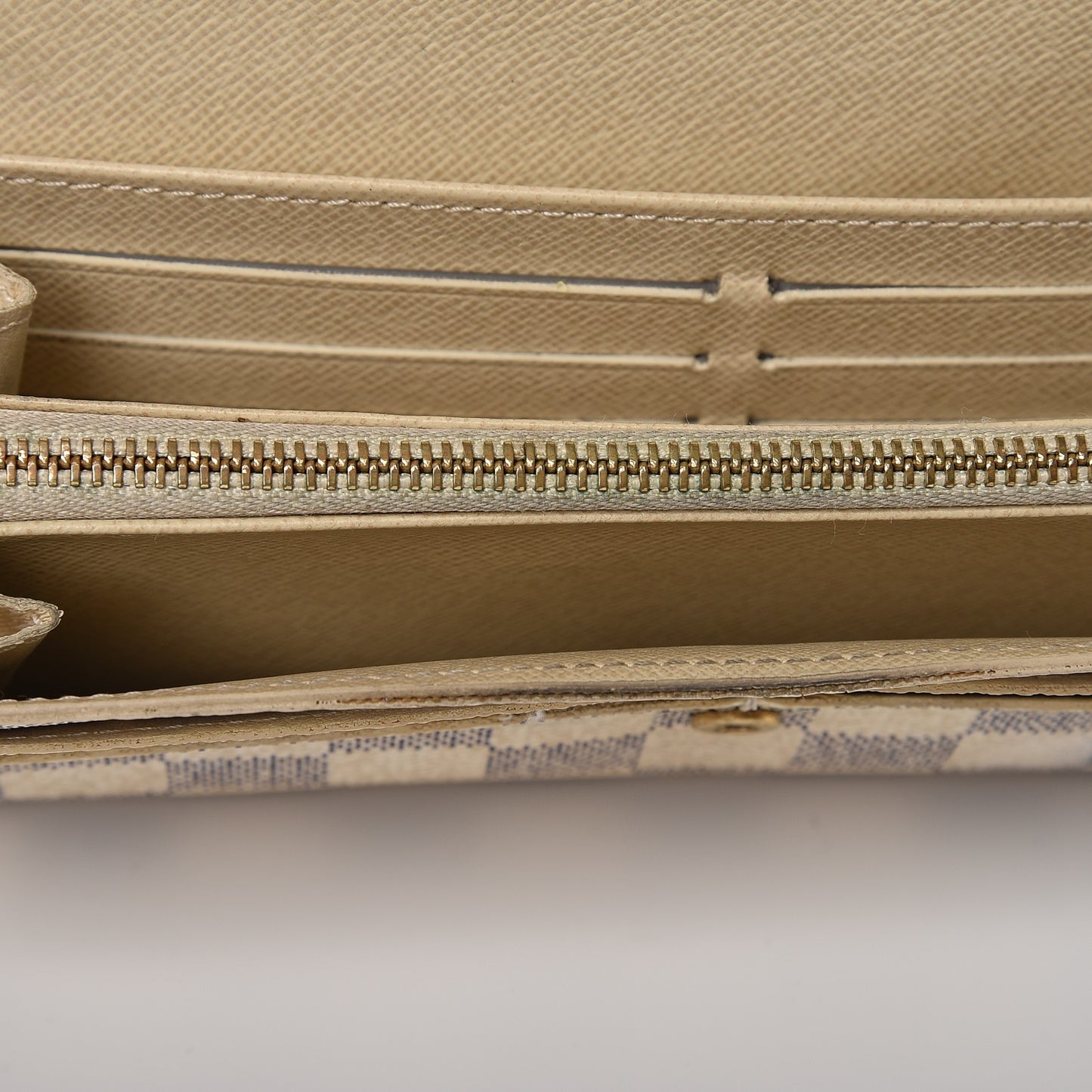 Damier Azur Sarah Wallet