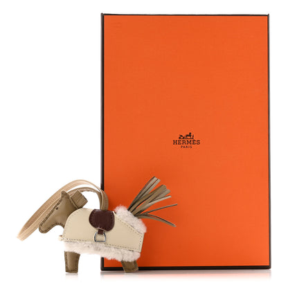 Hermes Milo Lambskin Merinos Wool Grigri Rodeo Robeo Plush Bag Charm PM Beige Marfa Terre Craie Ecru 4 of 4